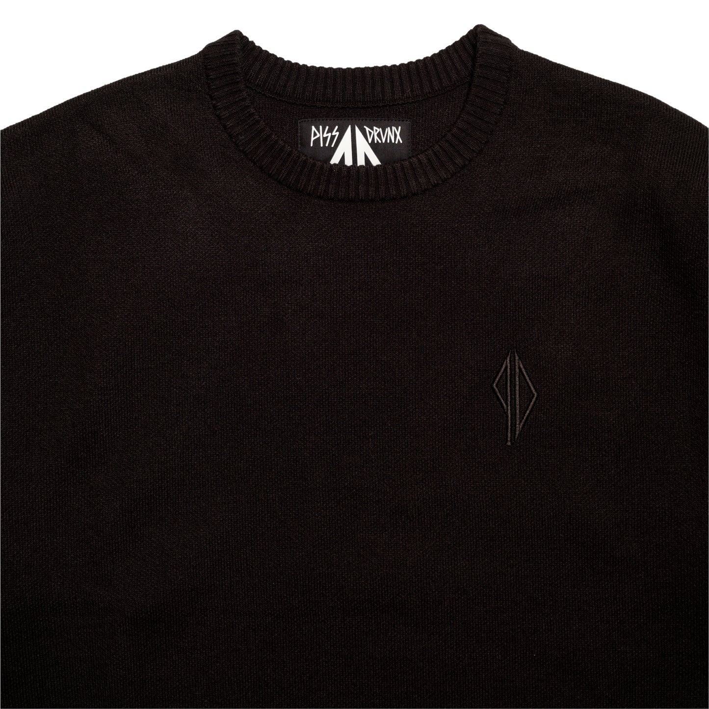 BLACK KNIGHT KNIT SWEATER